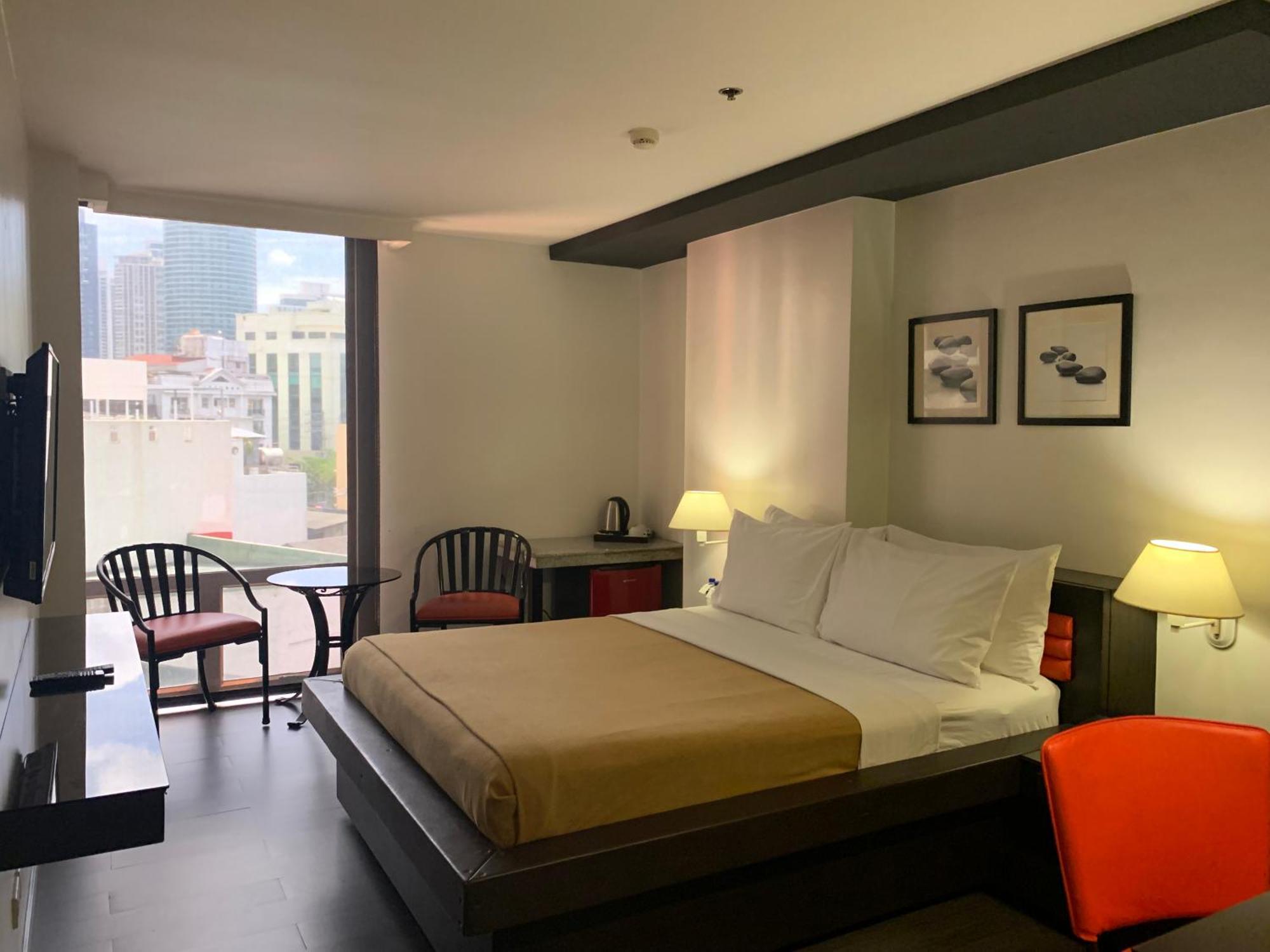 Ritz Astor Hotel Makati City Exteriér fotografie