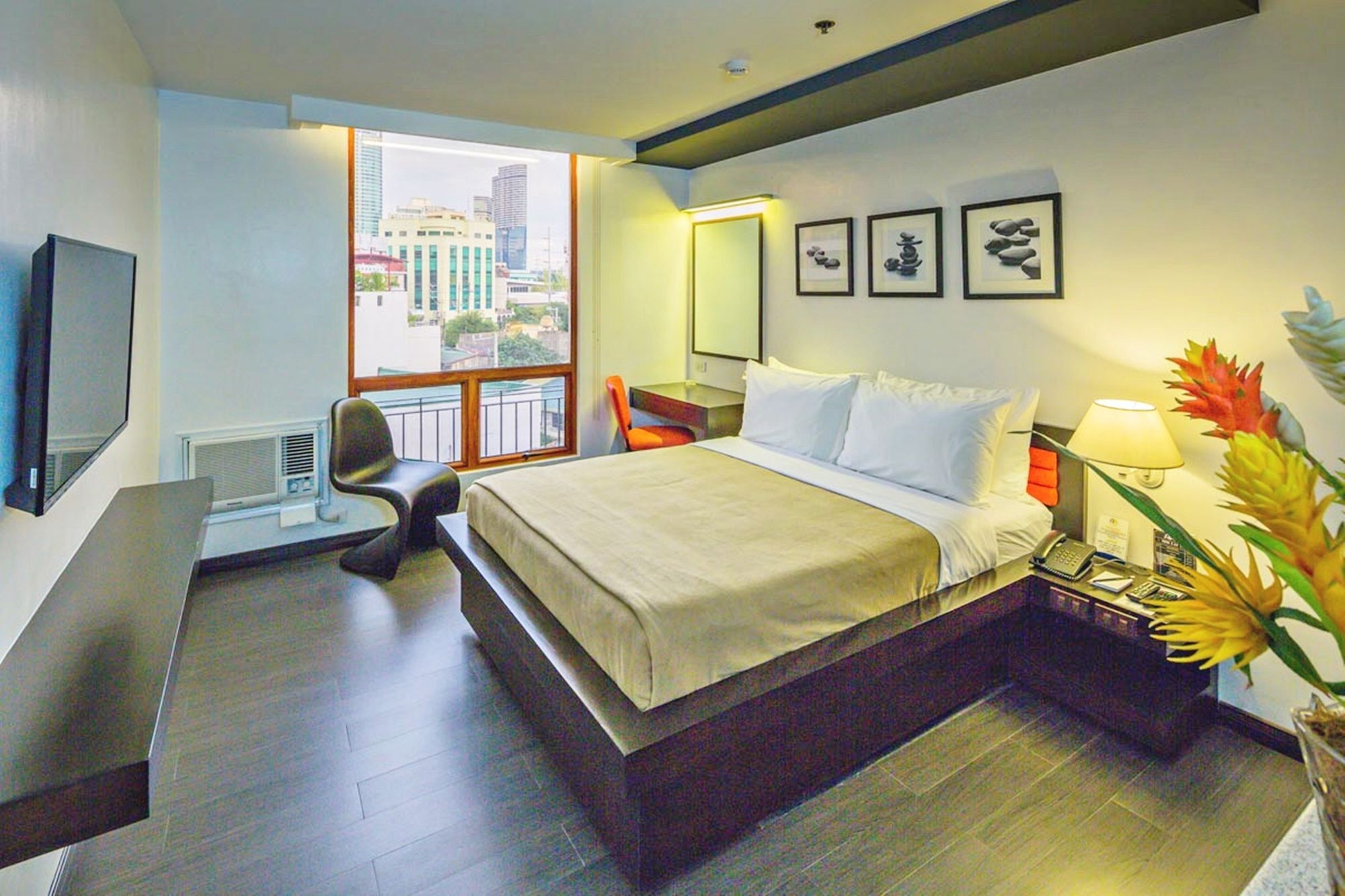 Ritz Astor Hotel Makati City Exteriér fotografie